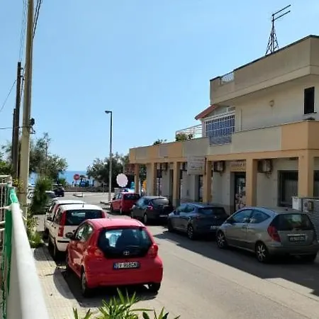 Camporelle A San Foca